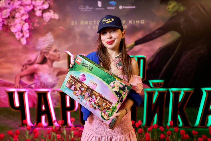 Снежана Снежана, дама-киноманка