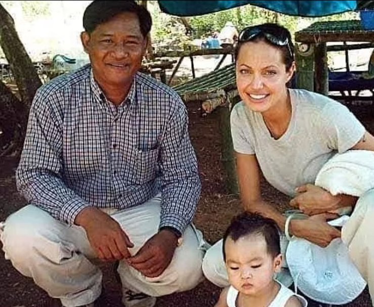 Анджелина Джоли, Камбоджа