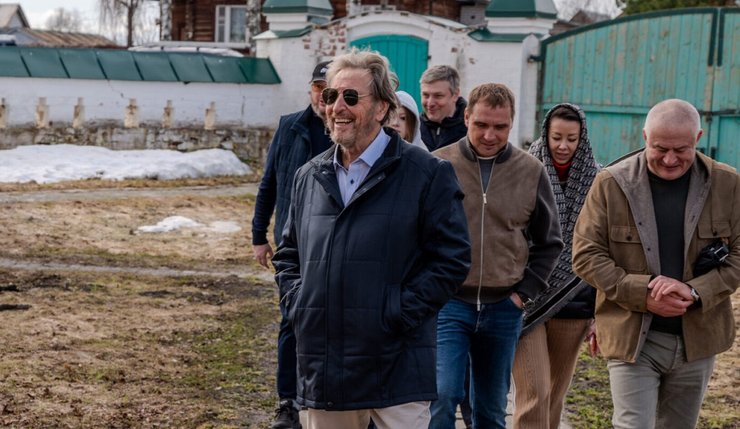 эррол маск в россии