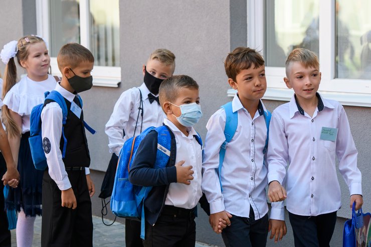 Перше Вересня Школярі