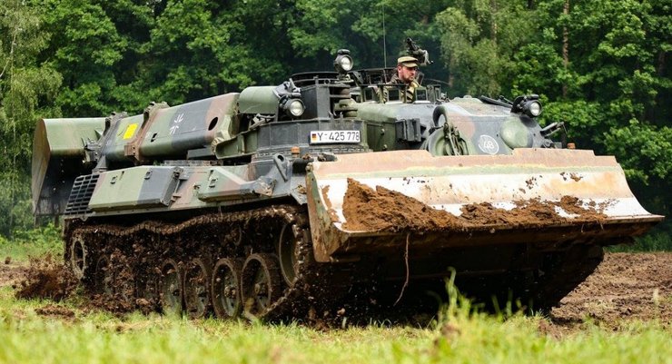 бронемашины Dachs, Dachs