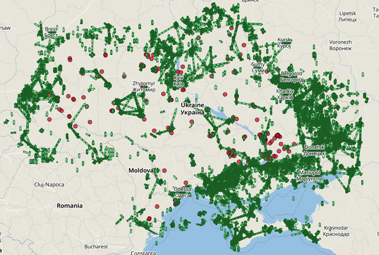 Карта спутниковых снимков от Planet (зеленые полигоны) и известных случаев обстрелов (красные точки)
