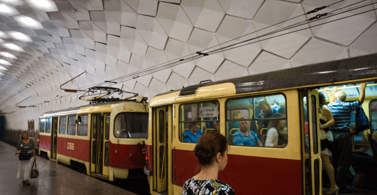 Криворожское метро, криворожский метротрам, скоростной трамвай, трамвай в метро, криворожские метрополитен