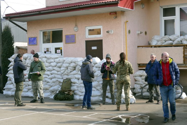 військком, призов