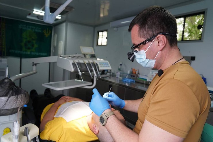 Покровское направление, новости с фронта, видео с фронта, НГУ, Нацгвардия, Национальная гвардия Украины, гвардейцы, нацгвардейцы, Спартан, бригада Спартан, стоматология, стоматологическая помощь