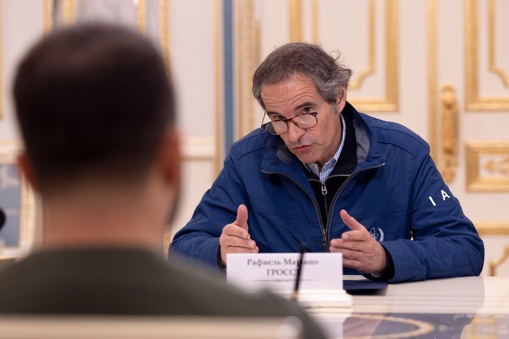 В Минэнерго надеются, что МАГАТЭ поможет, и Россия прекратит обстрелы подстанций вблизи АЭС