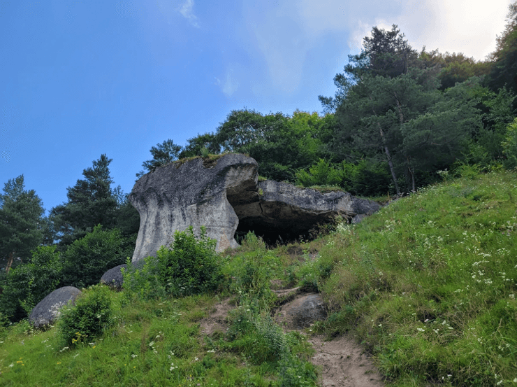 археологи, археология, раскопки, история, Украина, находки, артефакт, керамика, оружие, энеолит, княжеский век, Львовщина, село, датировка, ученые, Львов, сооружение, открытие