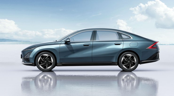 новый Wuling Starlight, Wuling Starlight 2023, электромобиль Wuling, Wuling Starlight, китайский электромобиль