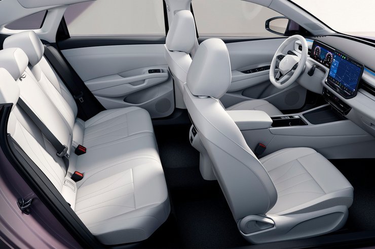 Салон Volkswagen Lavida