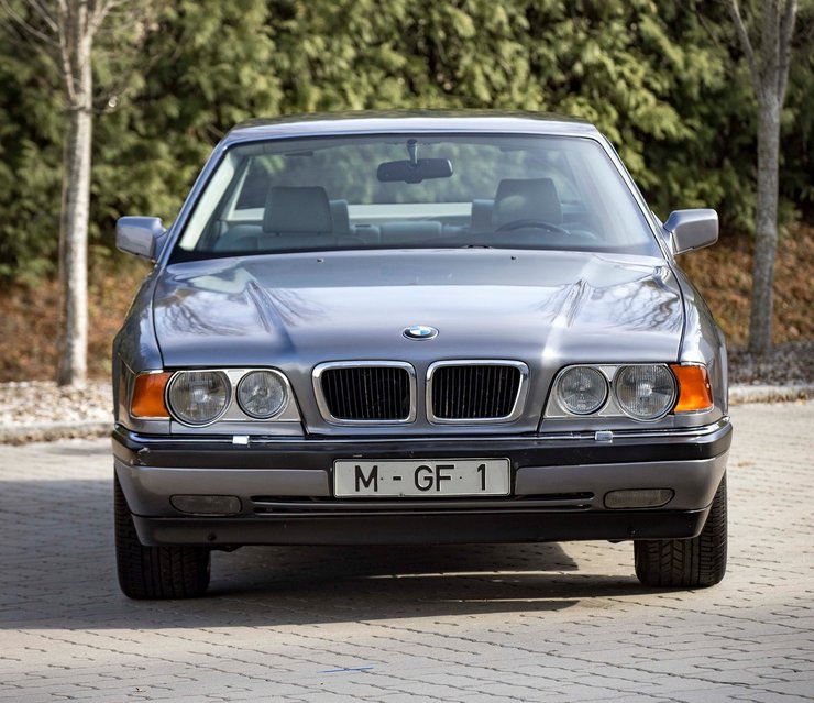 BMW 7 Series 1990, BMW 750 iL, BMW 750 iL V16, седан BMW