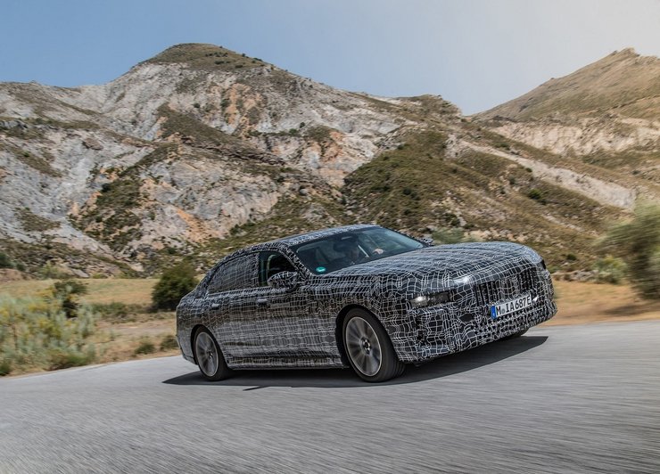 нові автомобілі, авто 2022 року, кросовери 2022 року, найкращі авто 2022 року