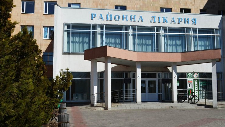 В дорогих полисах есть возможность воспользоваться услугами не только государственных, но и частных клиник