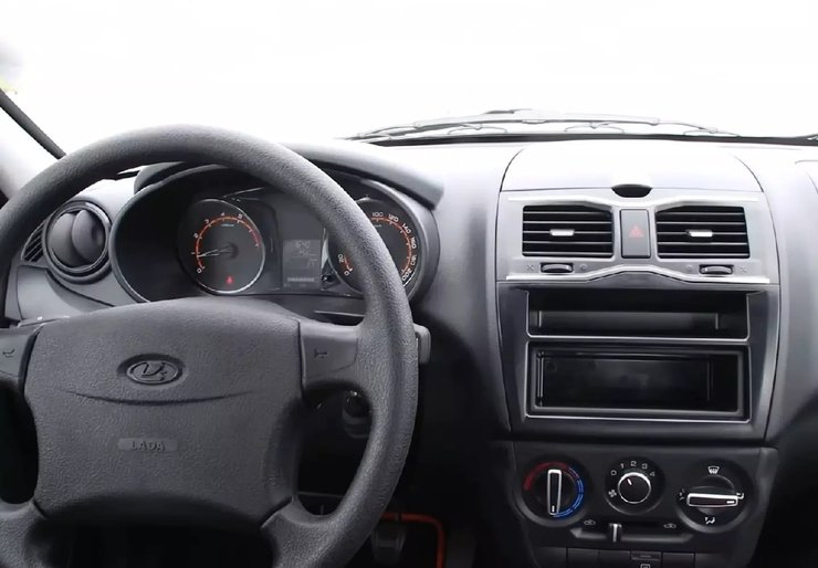 Lada Granta Classic, Lada Granta, новая Lada Granta, Lada Granta 2022, упрощенная Lada Granta