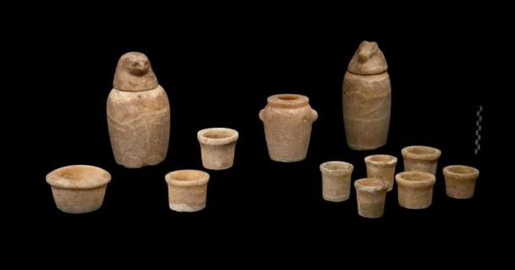 посуд, кераміка, статуї, фото