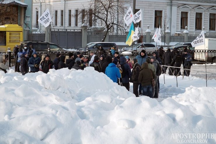 Київ, неприбраний сніг — фото