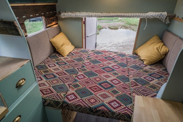 автодом кровать, Пожарный Mercedes, Mercedes LPK 608, автодом Mercedes, дом на колесах, Mercedes LPK 608, автодом Mercedes