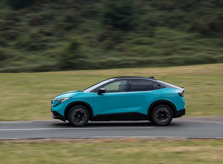 Новий ніссан ліф, Nissan Leaf, новий Nissan Leaf, Nissan Leaf 2026, кросовер Nissan, електромобіль Nissan Leaf