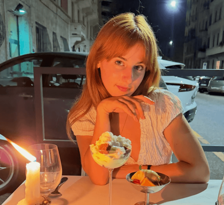 Лолита, дочь Жанны Бадоевой и Алана Бадоева