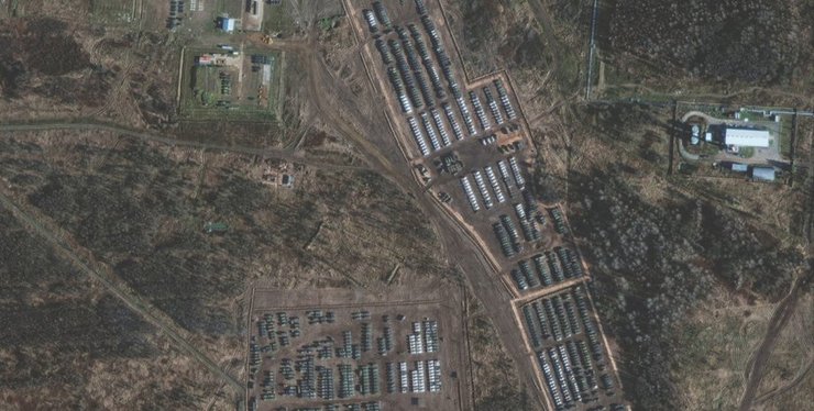 Єльня, російські війська, війська біля кордону, військова техніка Росії, ялина, 59 танковий полк