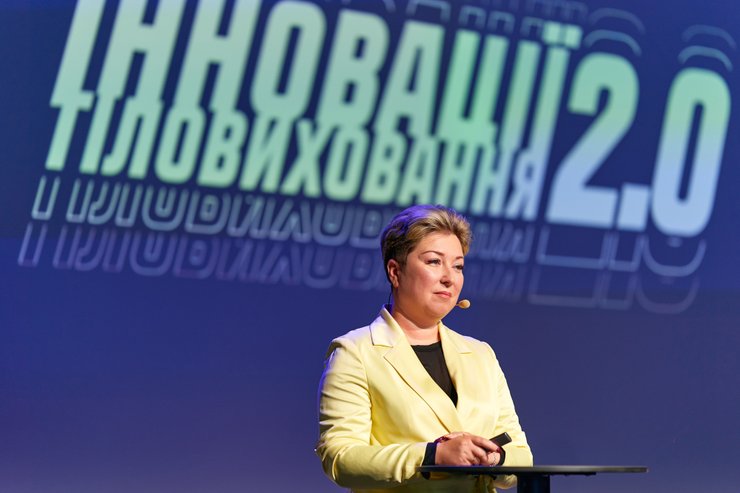 Олена Воротинцева