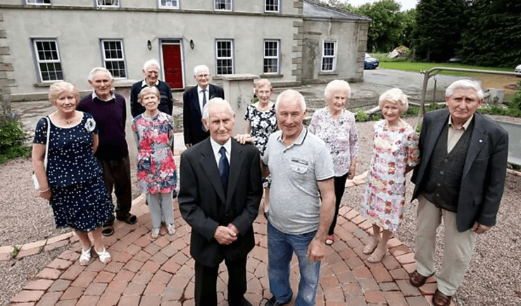 Сім'я загальним віком 1075 років, секрет довголіття, відмова від алкоголю, Історія сім'ї Доннеллі, світовий рекорд, найстаріша сім'я у світі