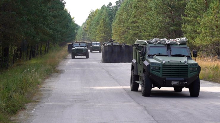 roshel senator, рошель сенатор, рошель, сенатор машина, рошель, бронемашина, рошель броневик