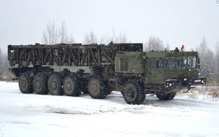 Опытное шасси МЗКТ-79291 для комплекса "Рубеж"