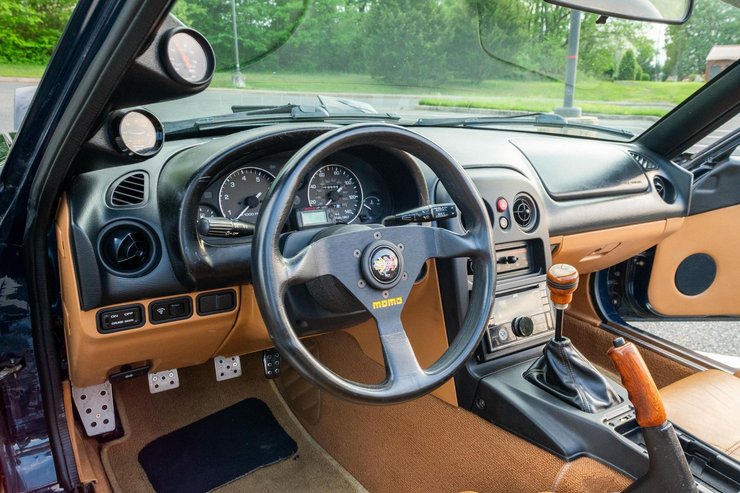 салон Mazda MX-5, тюнинг Mazda MX-5, Mazda MX-5 Miata, кабриолет Mazda, спорткар Mazda, внедорожник Mazda, внедорожник Mazda