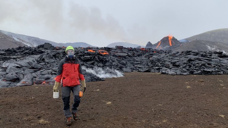 вулкан Фаградальсфьядль, извержение