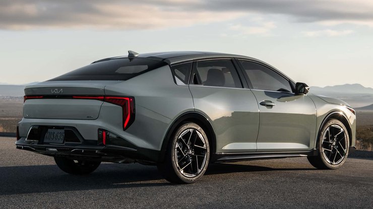 Kia K4 2024, Kia K4, новый Kia K4, седан Kia, Kia Cerato, Kia Cerato