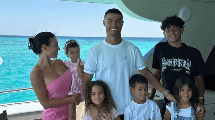 роналду джорджина дети