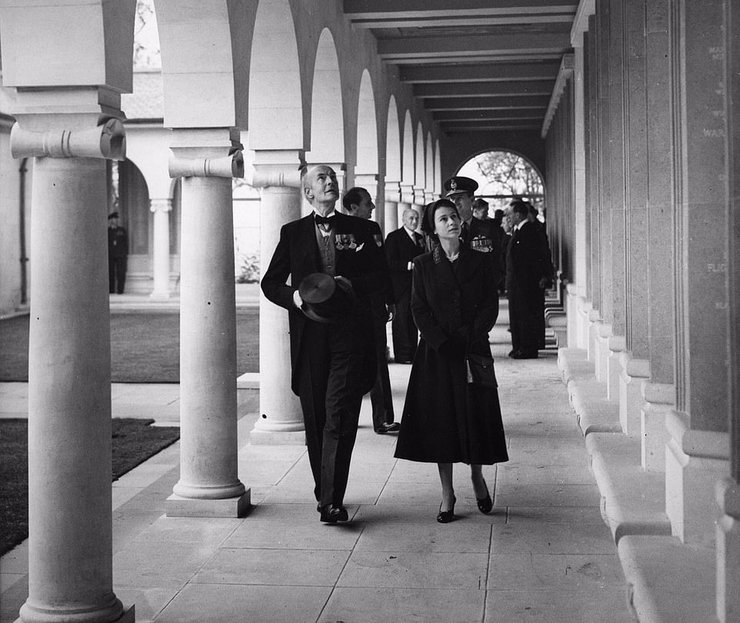 Королева Великобритании Елизавета II