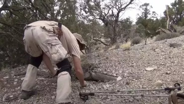 Зниклий блогер, блогер, ютубер, Зона 51, НЛО, прихована печера, пустеля, теорія змови, таємниче зник, армія США