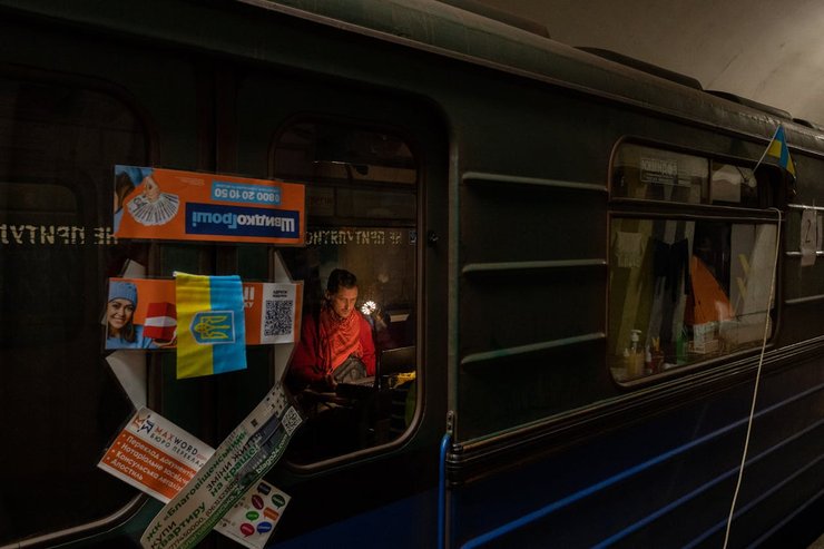 допомога бізнесу, зниження податків, розширення баз оподаткування, скасування податкових пільг, добровільна детінізація, розстрочення фіскальних платежів, розстрочення податкових боргів, стабільна валюта, захист бізнесу на зовнішніх ринках збуту