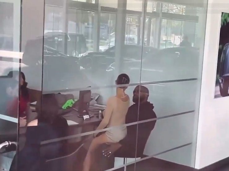 Бьянка Цензорі, Каньє Вест