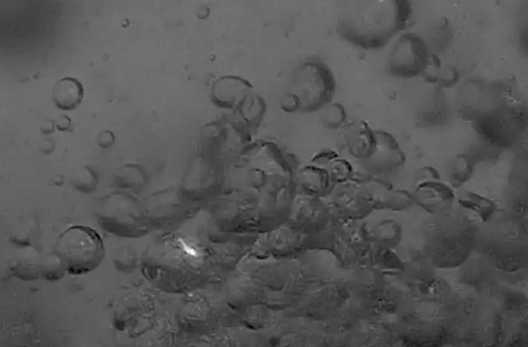 бульбашки метану, іскра