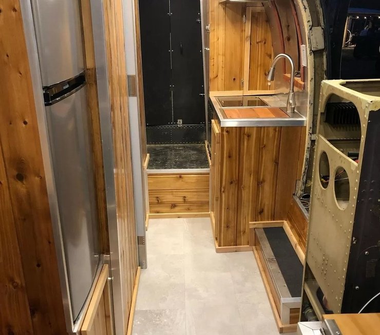 будинок на колесах, Aerospatiale SA 330 Puma, вертоліт Puma