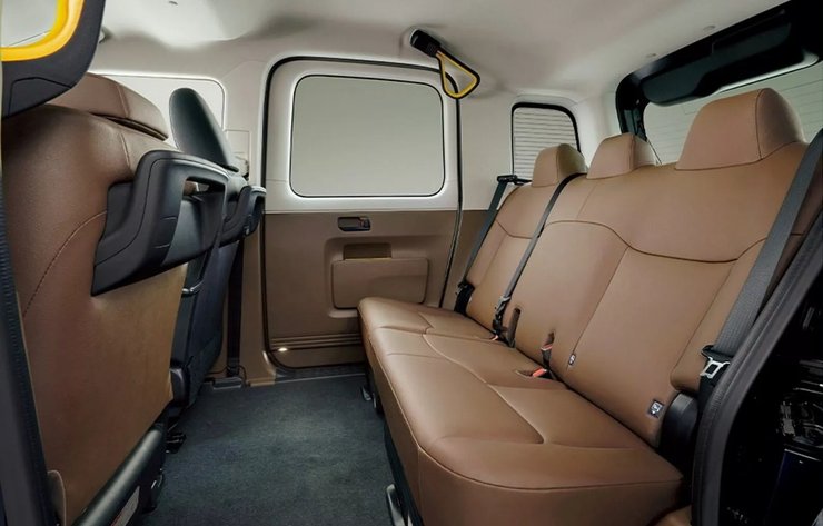 салон таксі тойота, Toyota JPN Taxi, мінівен Toyota, таксі Toyota, Нова Toyota JPN Taxi