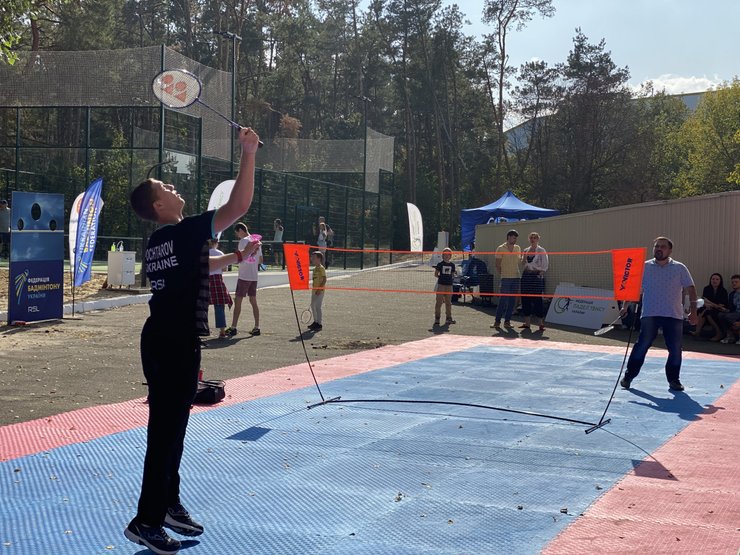 Ейрбадмінтон, бадмінтон