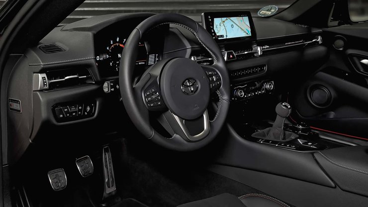салон Toyota Supra, Toyota Supra, новая Toyota Supra, спорткар Toyota
