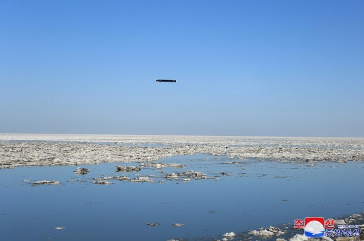 ким чен ын кндр запуск ракеты