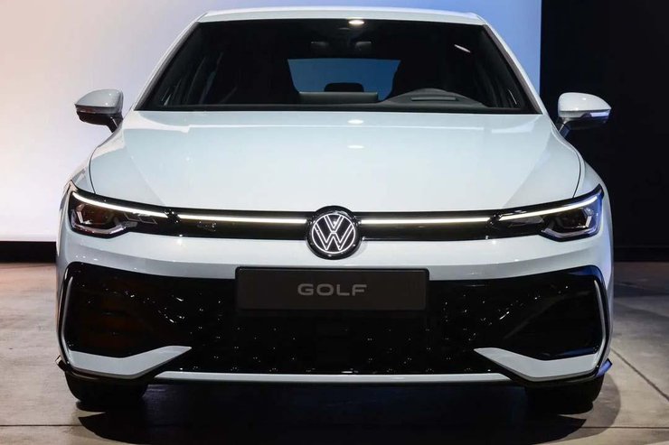 volkswagen-golf Авто Volkswagen Golf