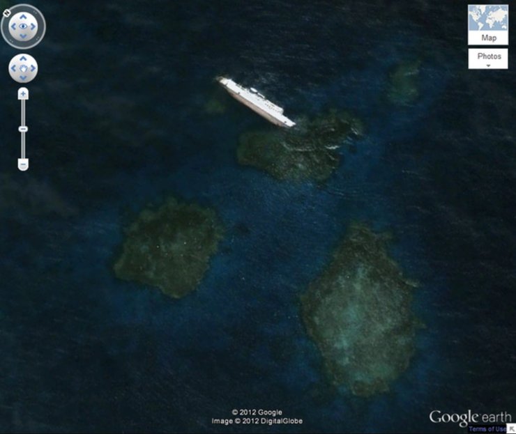 затонувший корабль, Google Earth, карты Google Earth, странные места на Земле, странности Google Earth, Google Earth странные места