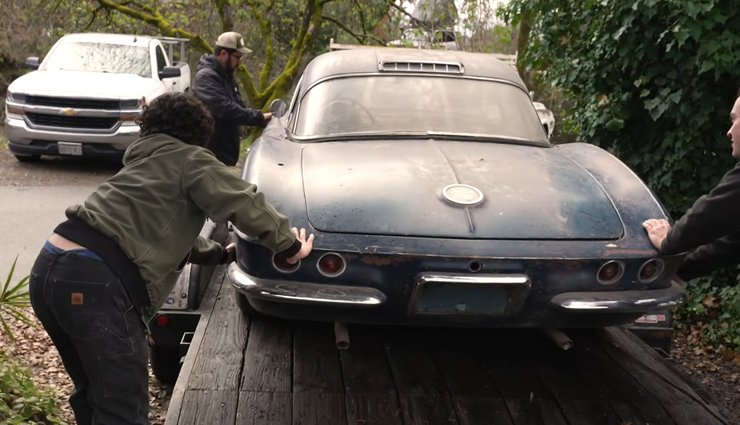 Chevrolet Corvette 1961 года
