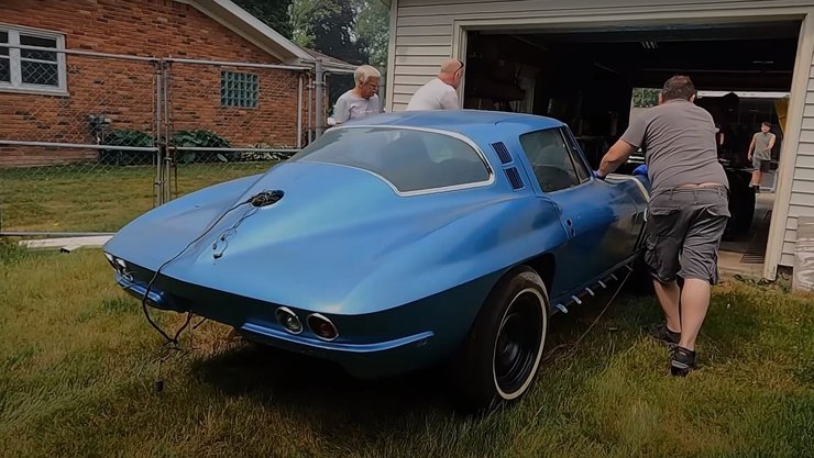 Chevrolet Corvette C2, Chevrolet Corvette Stingray, Chevrolet Corvette