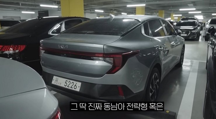 Kia K3, новий Kia K3, Kia K3 2024, Kia Rio, седан Kia