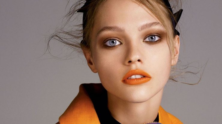 помаранчевий колір, сезон 2021, б'юті-тренди, модні кольори