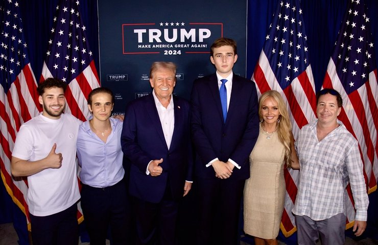 бо лаудон. дональд трамп, бэррон трамп