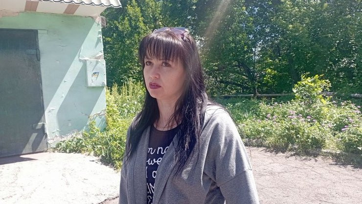 Сестра померлого Оксана Рубекіна. Фото: Суспільне Дніпро