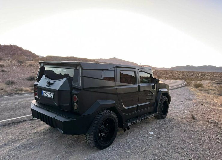 Dartz Prombron, Dartz Prombron Black Stallion, внедорожник Dartz